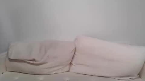 Snapshot of indigoelle chatting on 11.22.25 Indigo Elle online show from 11.22.25