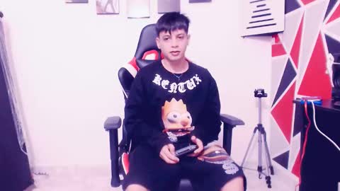 Snapshot of indomitablebeast chatting on 09.23.25 matias online show from 09.23.25