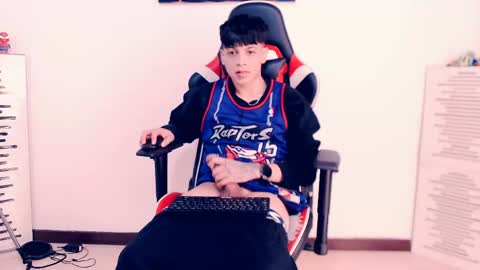 Snapshot of indomitablebeast chatting on 05.14.26 matias online show from 05.14.26