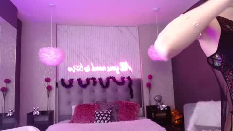 INDY online show from 11.09.25