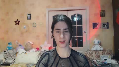 Snapshot of inelika chatting on 01.17.25 Inna online show from 01.17.25