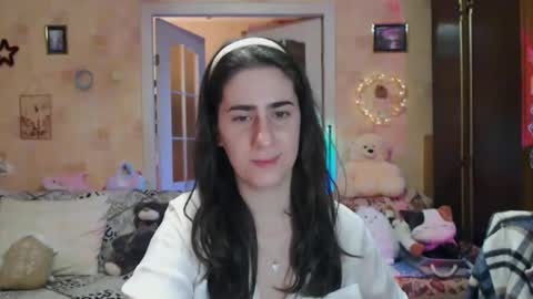 Snapshot of inelika chatting on 09.10.25 Inna online show from 09.10.25