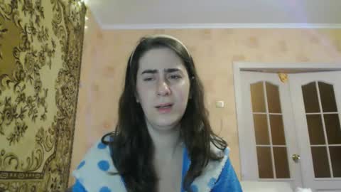 Snapshot of inelika chatting on 10.09.25 Inna online show from 10.09.25