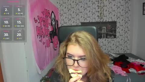 Snapshot of iness_lex chatting on 04.28.26 iness_lex online show from 04.28.26
