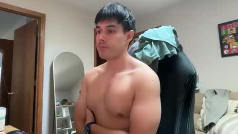 Lucas online show from 11.14.25