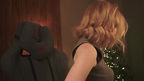 Snapshot of infinitysoul_ chatting on 12.12.24 Alexa..  Inst     Fansly infinitysoul  online show from 12.12.24