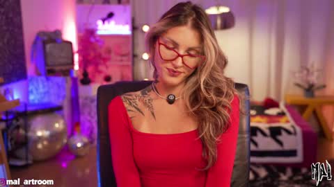 Snapshot of informal_ chatting on 10.17.25 MAL --- online show from 10.17.25