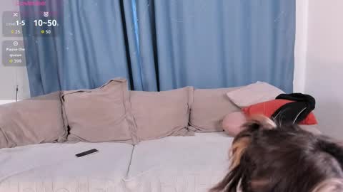 Snapshot of ingachaudoin chatting on 02.23.26 Saya online show from 02.23.26