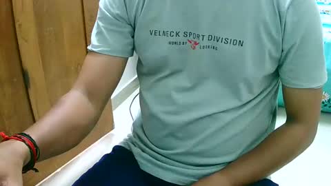 Inglorious Hairy Uncut online show from 02.04.25