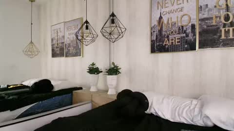 Ingrid online show from 04.21.26