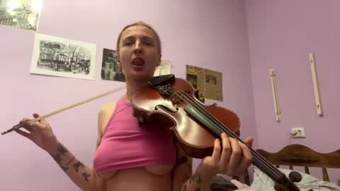 Snapshot of ingridmayer chatting on 05.26.26 ingridmayer online show from 05.26.26