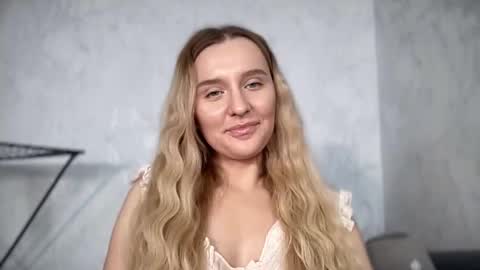 Snapshot of iniva05 chatting on 03.11.26 iniva05 online show from 03.11.26