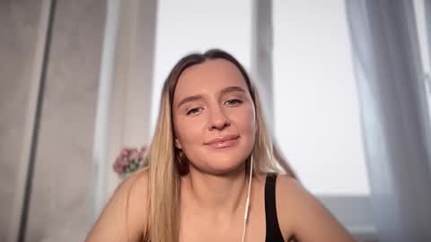 Snapshot of iniva05 chatting on 03.14.26 iniva05 online show from 03.14.26