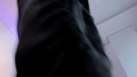 Snapshot of inkangelo chatting on 11.22.25 ANGELO online show from 11.22.25