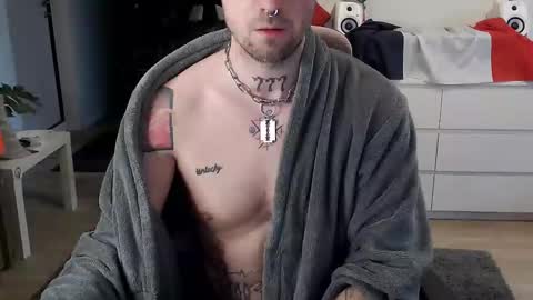 Kyle online show from 12.23.25