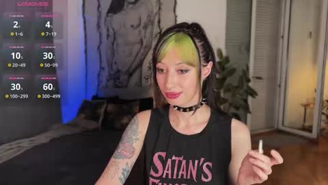 Xenia online show from 12.03.25