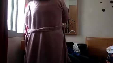 inna46_ online show from 01.04.25