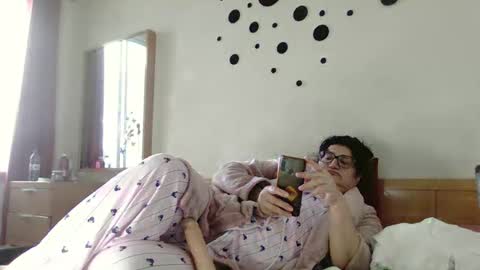 inna46_ online show from 11.14.25