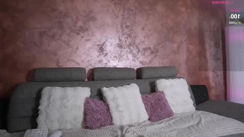 InnesTaylor online show from 11.05.25