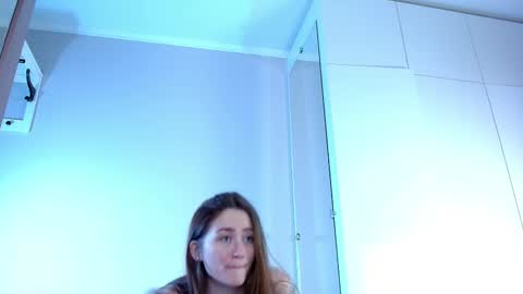 Lina online show from 02.18.25