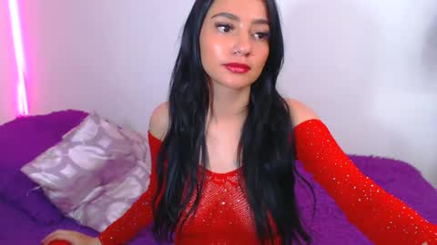 Abril online show from 03.11.26