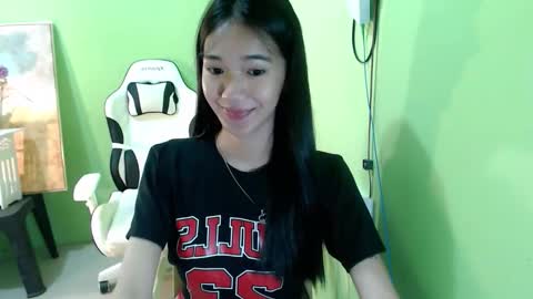 Reign online show from 10.18.25