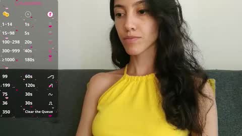 Laroa online show from 03.05.25