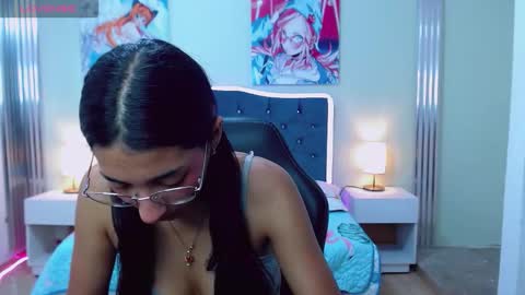 Snapshot of inocent_luna chatting on 02.02.26 Luna moon online show from 02.02.26