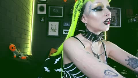   SANIA  online show from 12.04.24