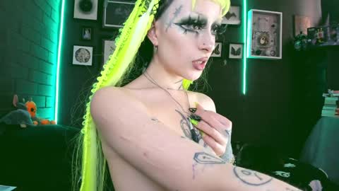   SANIA  online show from 01.24.25