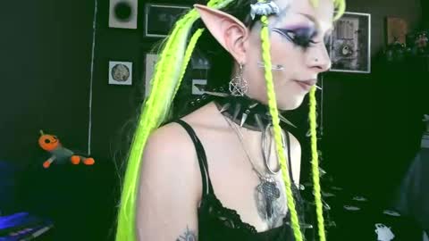   SANIA  online show from 02.13.25