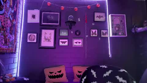   SANIA  online show from 12.22.25