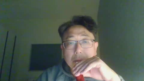 Snapshot of insuclee197641 chatting on 04.09.26 insuclee197641 online show from 04.09.26