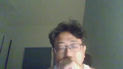 Snapshot of insuclee197641 chatting on 05.21.26 insuclee197641 online show from 05.21.26