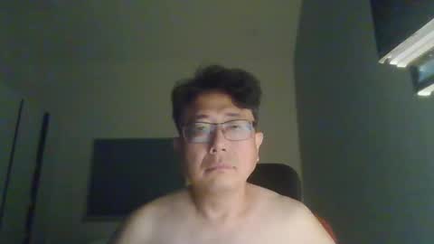 Snapshot of insuclee197641 chatting on 05.27.26 insuclee197641 online show from 05.27.26