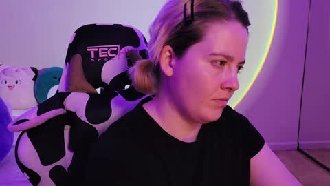 Faye online show from 12.15.24