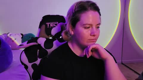 Faye online show from 12.15.24