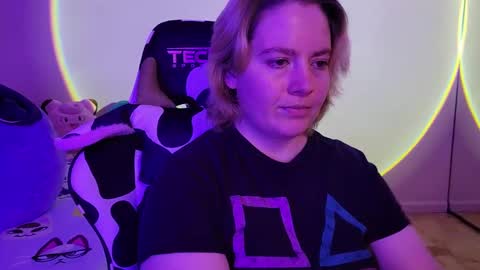 Faye online show from 02.02.25