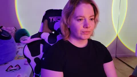 Faye online show from 02.24.25