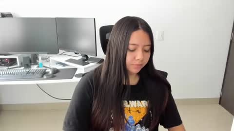 Iris 3 online show from 01.10.26