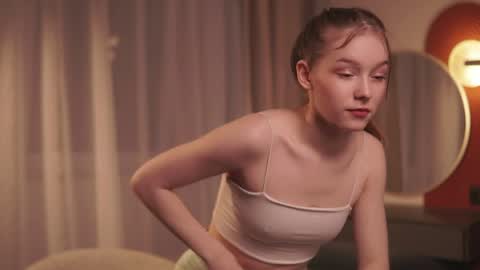 Avie online show from 04.09.26