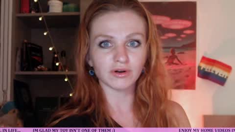 Snapshot of inthewildxxx chatting on 07.27.26 Cassie online show from 07.27.26