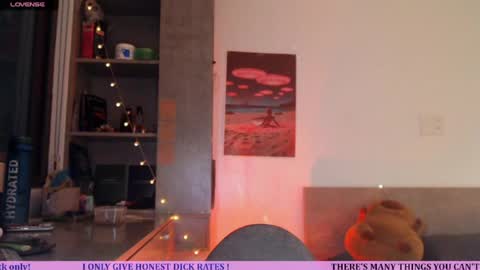 Snapshot of inthewildxxx chatting on 07.30.26 Cassie online show from 07.30.26