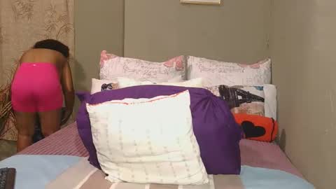 boniswa caroline online show from 02.09.26