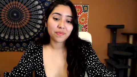 Snapshot of intimatetales chatting on 02.17.25 Africa online show from 02.17.25