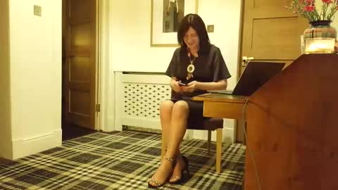 Irena Adler online show from 02.02.26