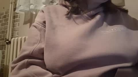 Snapshot of irinnak chatting on 02.18.25 IrinnaK online show from 02.18.25