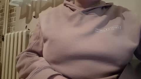 Snapshot of irinnak chatting on 02.24.25 IrinnaK online show from 02.24.25