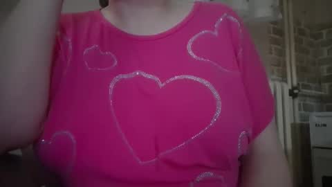 Snapshot of irinnak chatting on 12.05.25 IrinnaK online show from 12.05.25