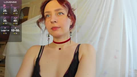 Snapshot of iris_crispy chatting on 12.20.24 Iris online show from 12.20.24